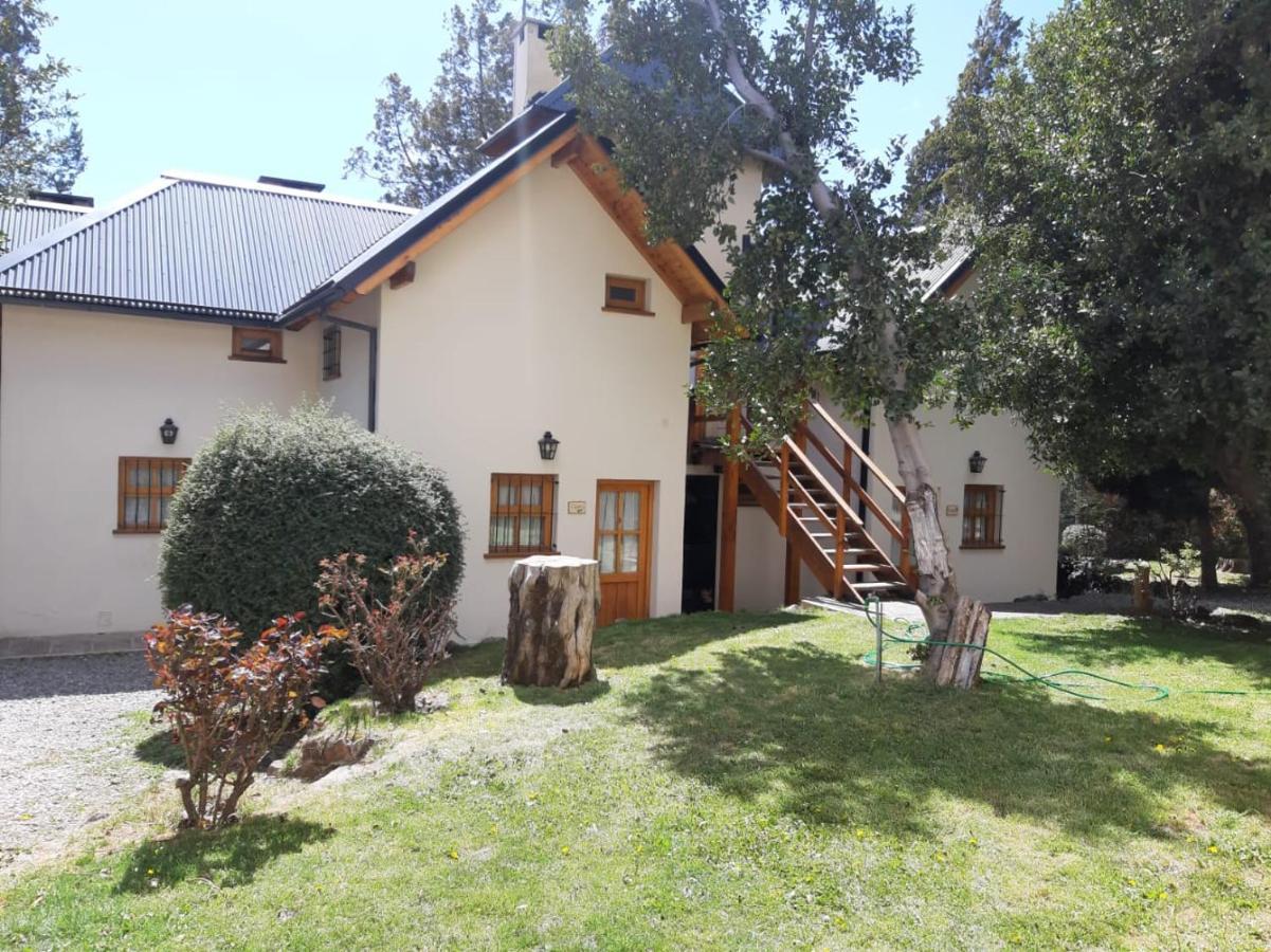 Apart Hotel Bungalows El Viejo Cipres San Carlos de Bariloche Exteriér fotografie