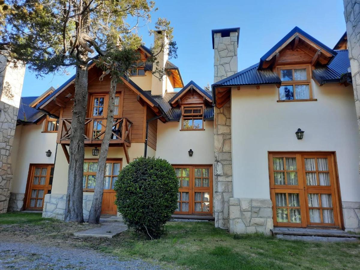 Apart Hotel Bungalows El Viejo Cipres San Carlos de Bariloche Exteriér fotografie